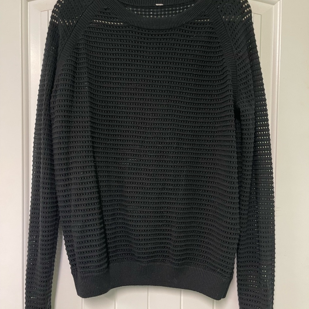 Lululemon Black Knit Sweater